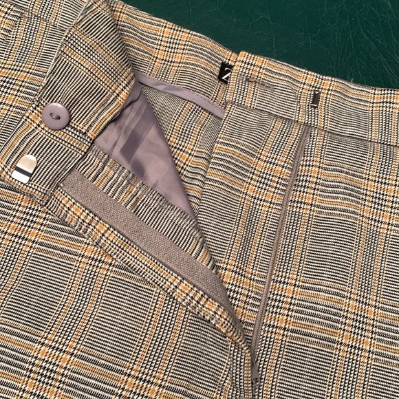 Zara Dress Slacks, excellent condition - Picture 2 of 10